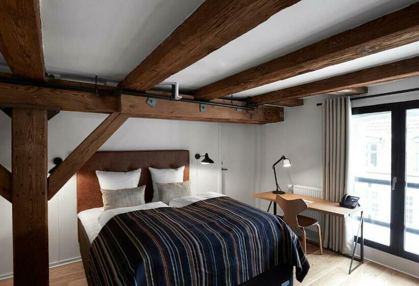 Chambre Executive, 71 Nyhavn