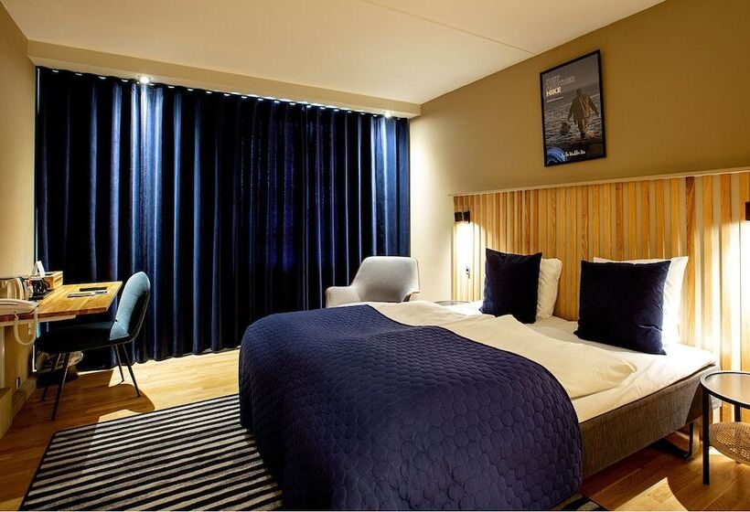 Standard Room, Britannia