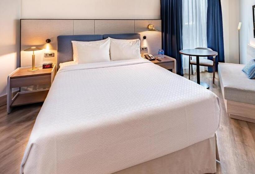 سوییت, Crowne Plaza Santo Domingo, An Ihg