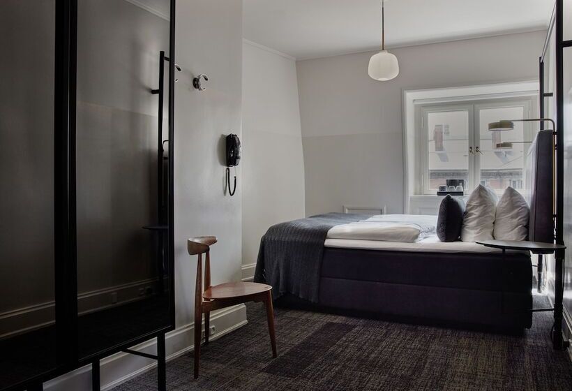 Chambre Basic, Danmark