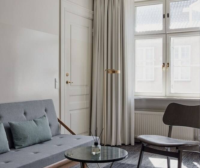 Chambre Standard, Danmark