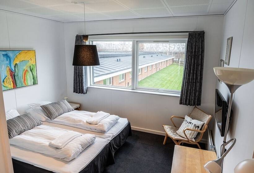 اتاق استاندارد, Herning