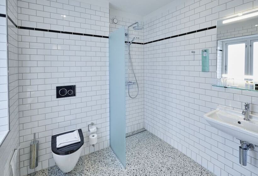 اتاق استاندارد, Randers