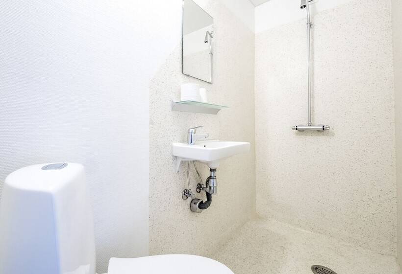 اتاق استاندارد, Milling Hotel Mini 11