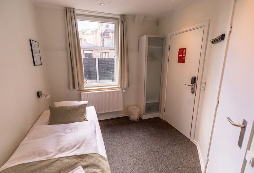 اتاق استاندارد یک نفره, Milling Hotel Mini 11
