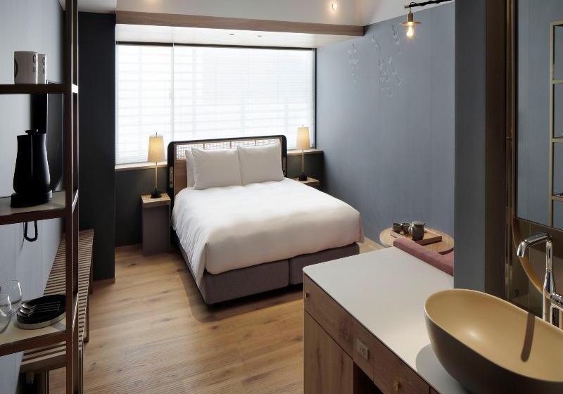 سوییت جونیور, Ardagh Hotel & Restaurant