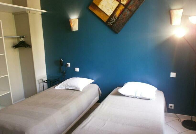 标准间, Adonis Sanary Grand Hôtel Des Bains