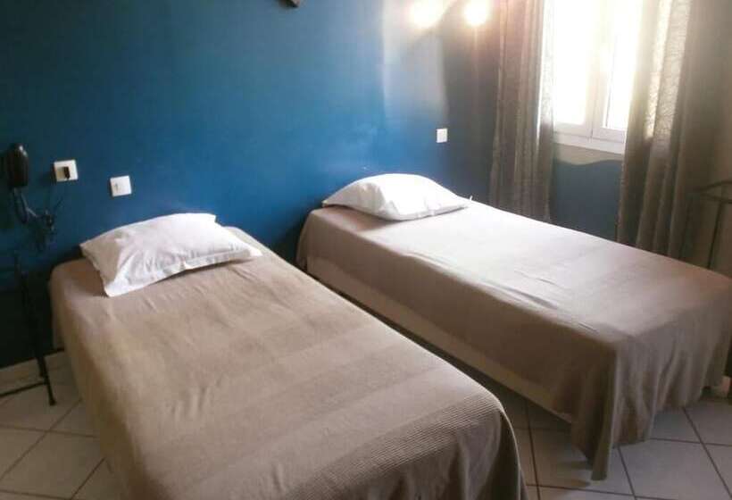 标准间, Adonis Sanary Grand Hôtel Des Bains