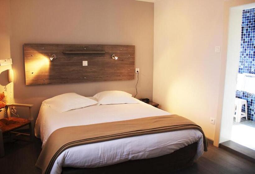 اتاق استاندارد, Hostellerie Au Cygne