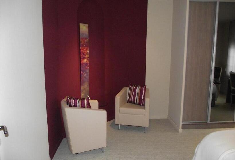 اتاق سوپریور برای معلولان, Hostellerie Au Cygne