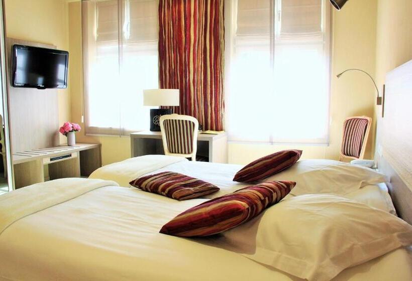 اتاق سوپریور برای معلولان, Hostellerie Au Cygne