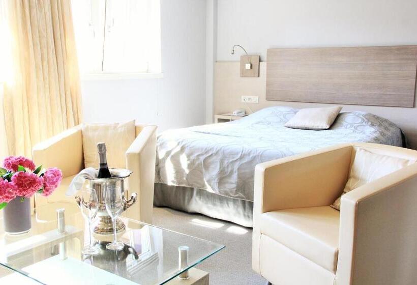اتاق سوپریور, Hostellerie Au Cygne
