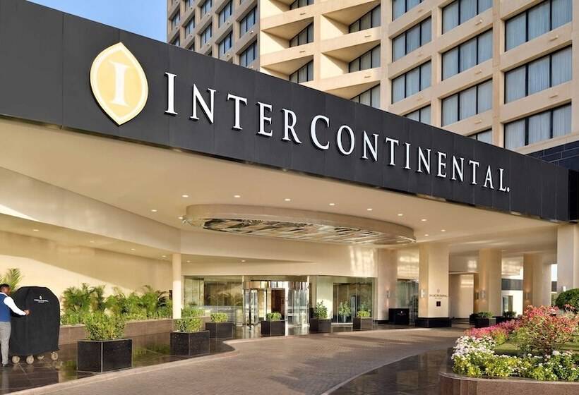 Cameră Clasică cu Vedere spre Gradină, Intercontinental Abu Dhabi