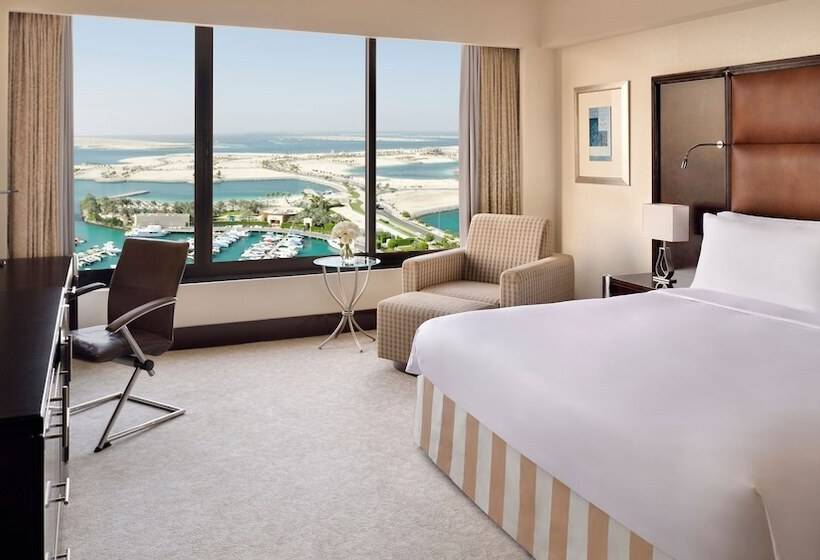 Quarto Clássico Cama de Casal Vista Mar, Intercontinental Abu Dhabi