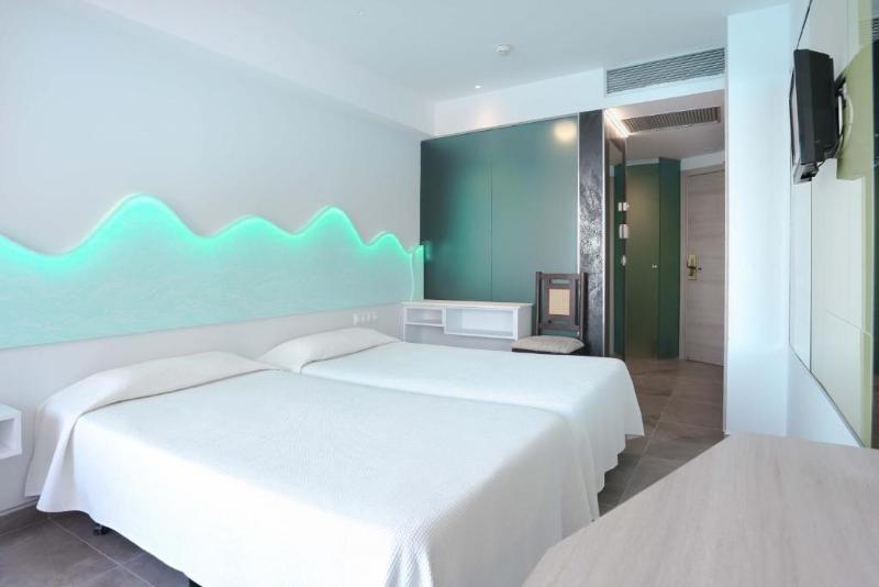 اتاق کلاسیک با چشم‌انداز دریا, Intercontinental Abu Dhabi, An Ihg