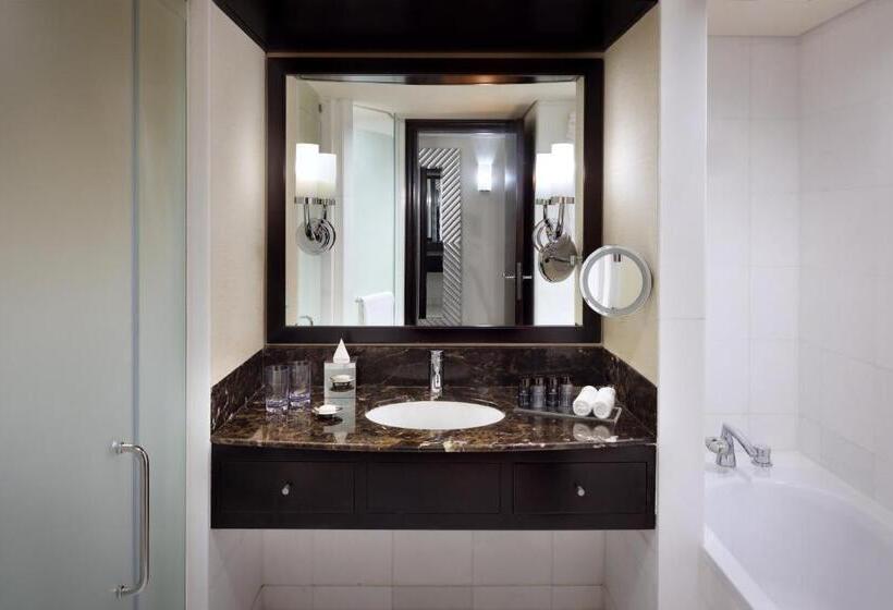 اتاق کلاسیک با تخت دونفره, Intercontinental Abu Dhabi, An Ihg