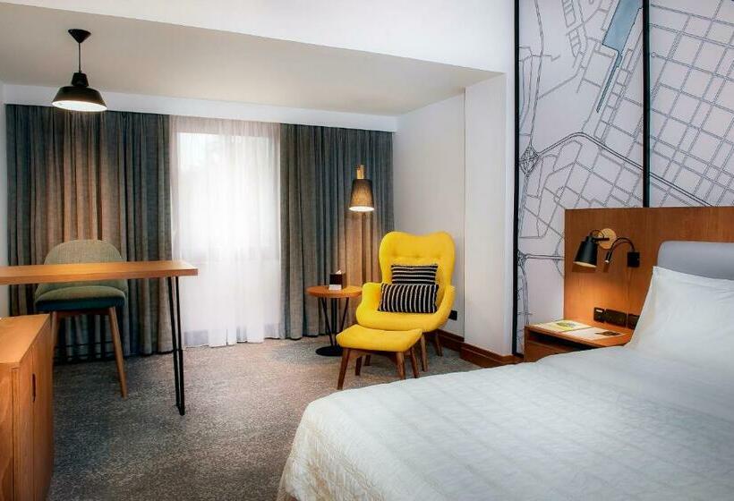 Chambre Deluxe Lit King Size avec Vue sur Ville, Le Méridien Abu Dhabi