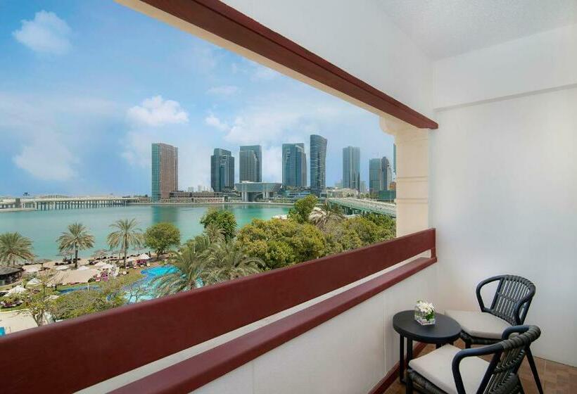 Deluxe Zimmer mit Meerblick, Le Méridien Abu Dhabi