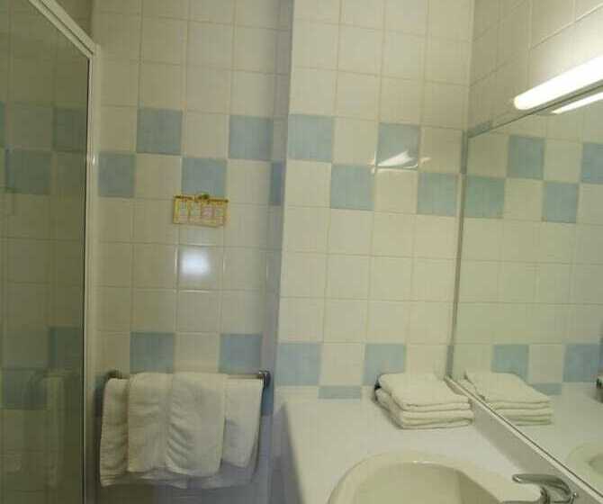 اتاق استاندارد, Logis Grand Hôtel De L Europe
