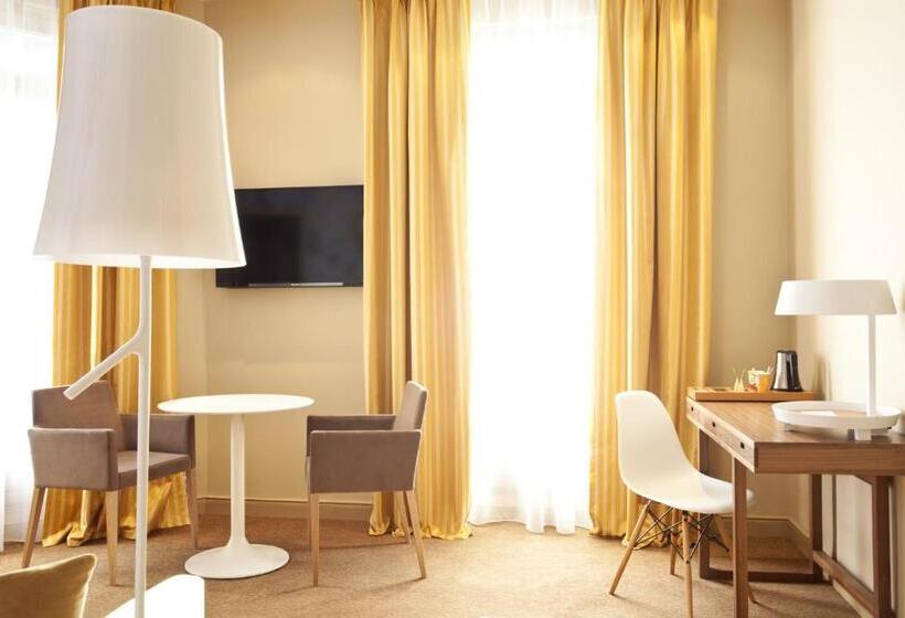 سوییت جونیور, B&b Home Brides Les Bains Les 3 Vallées