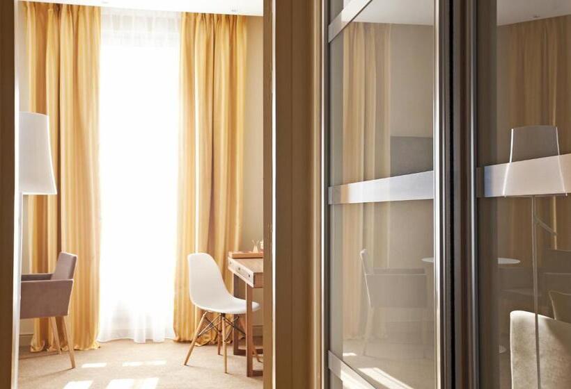 سوییت جونیور, B&b Home Brides Les Bains Les 3 Vallées