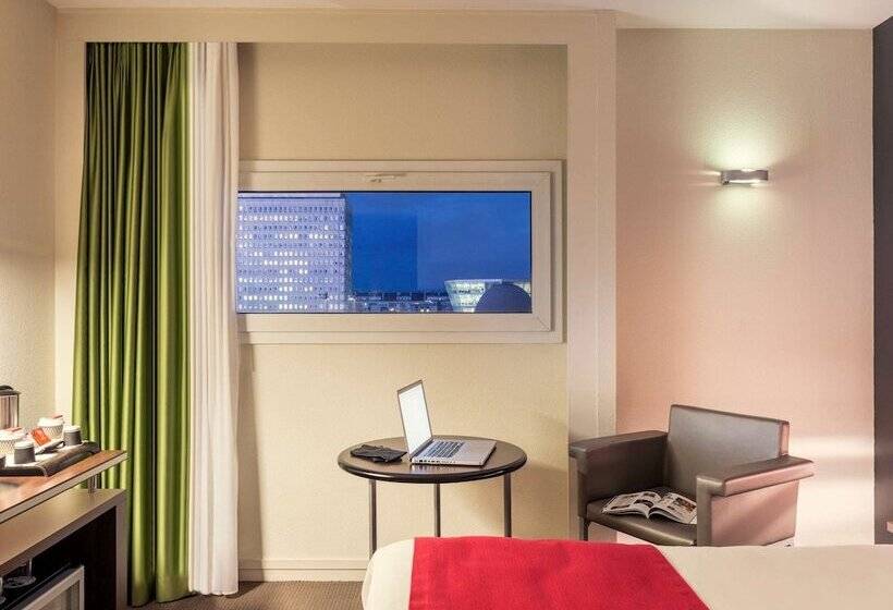 ダブルベッドスタンダードルーム, Mercure Rennes Centre Gare