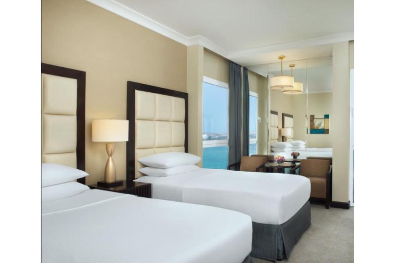 غرفة قياسية مطلّة علي البحر, Radisson Blu Hotel & Resort, Abu Dhabi Corniche