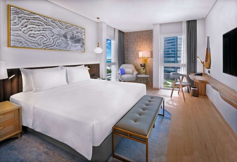 اتاق پرمیوم با چشم‌انداز دریا, Radisson Blu Hotel & Resort, Abu Dhabi Corniche