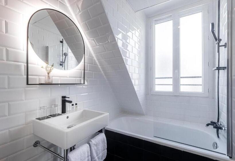اتاق لوکس, 9hotel Bastille Lyon