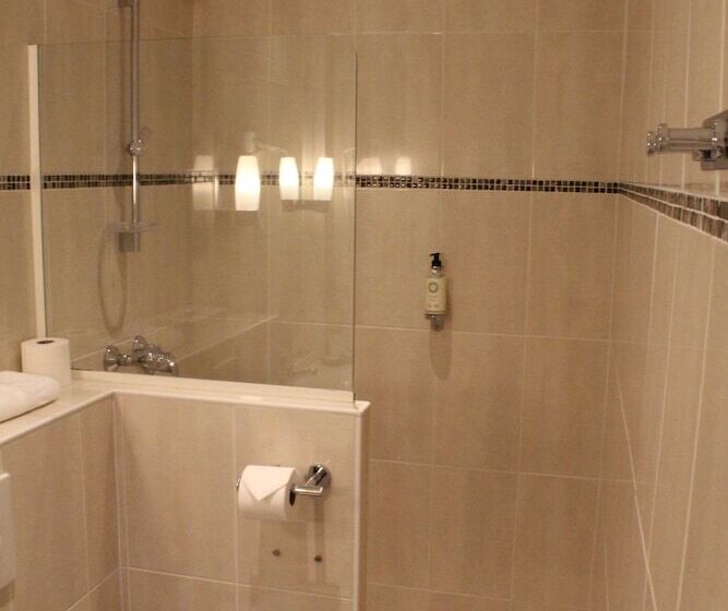 اتاق خانوادگی, Best Western De Diane