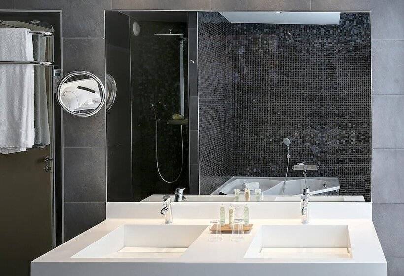 سوییت جونیور, Best Western Premier De La Poste & Spa