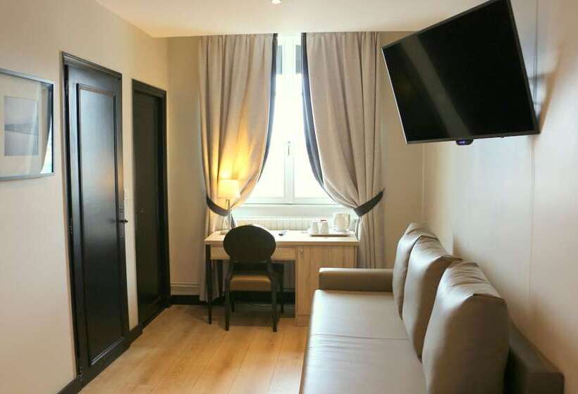 اتاق سوپریور با چشم‌انداز, Best Western Le Cheval Blanc  Vue Sur Le Port Plein Centre Ville