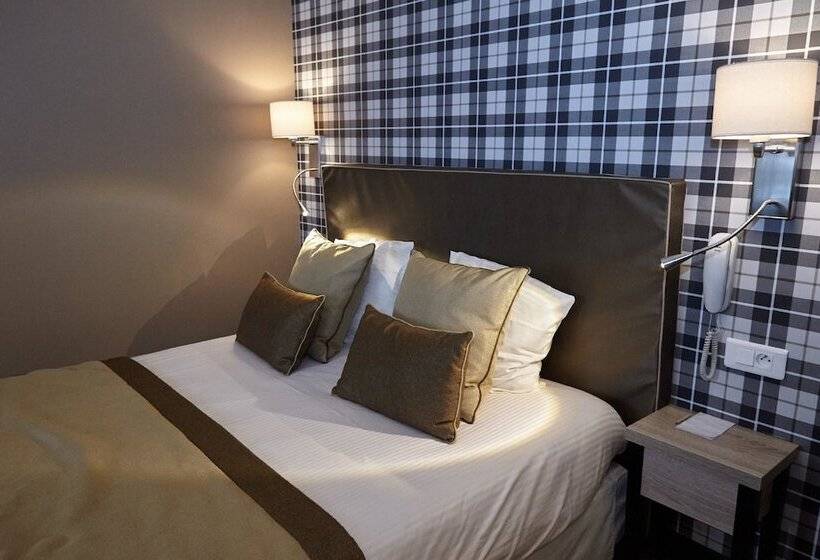 اتاق سوپریور با چشم‌انداز, Best Western Le Cheval Blanc  Vue Sur Le Port Plein Centre Ville