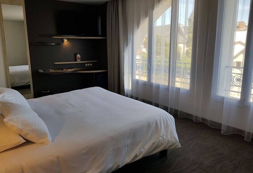سوییت جونیور, Brit Hotel De Grignan Vichy