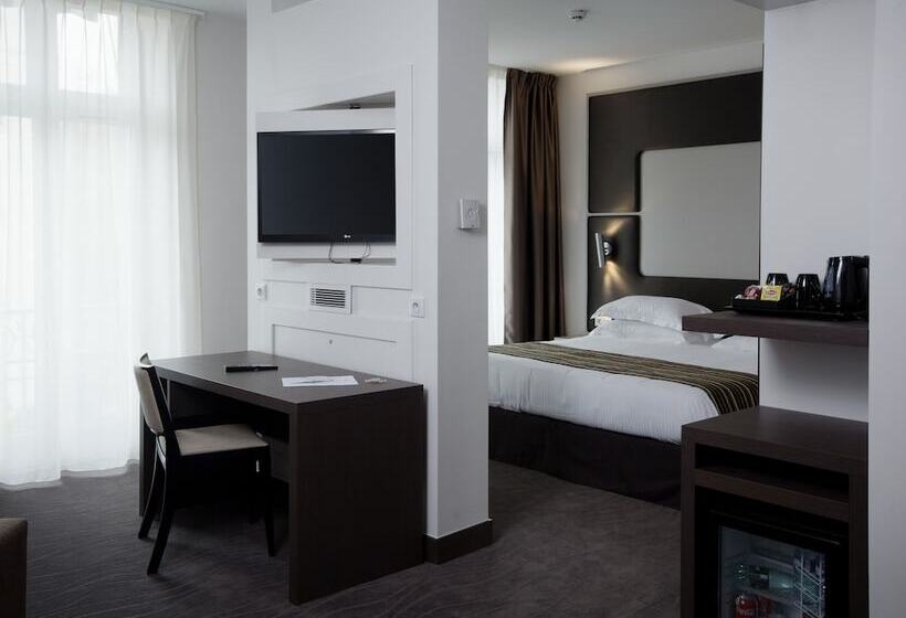 سوییت جونیور, Brit Hotel De Grignan Vichy