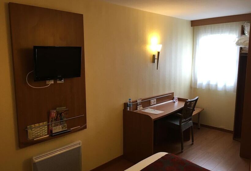 اتاق خانوادگی, Brit Hotel Poitiers Beaulieu