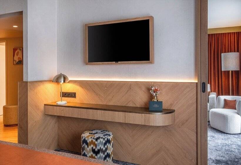 سوییت, Hôtel Burdigala By Inwood Hotels