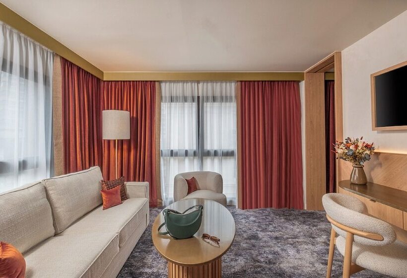 سوییت, Hôtel Burdigala By Inwood Hotels