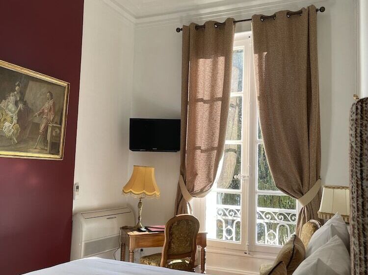 اتاق استاندارد, Chateau Des Jacobins