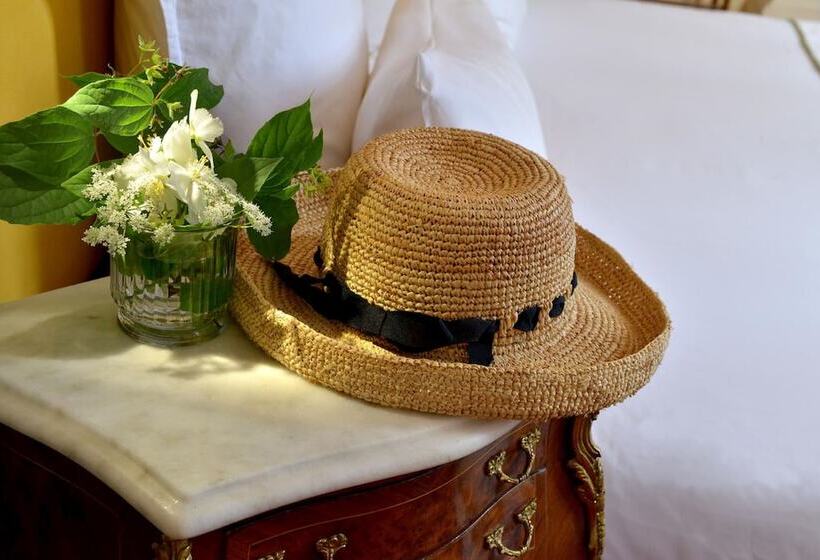 اتاق سوپریور, Cit Hôtel Le Plantagenet