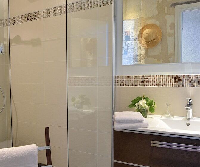اتاق استاندارد, Cit Hôtel Le Plantagenet