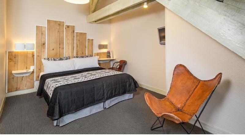 اتاق لوکس, Hôtel Claret Bercy