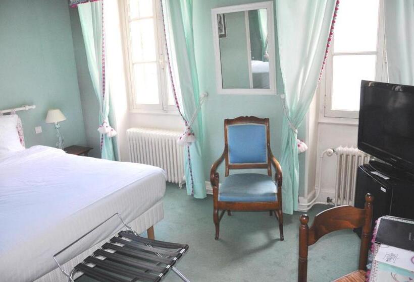 اتاق پرستیژ, Hôtel De France