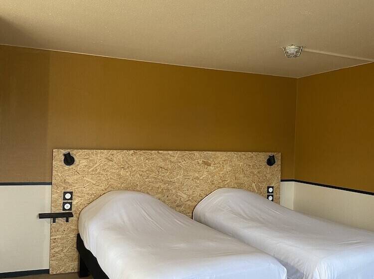 Standard Room, Kyriad Paris Ouest Villeneuve La Garenne