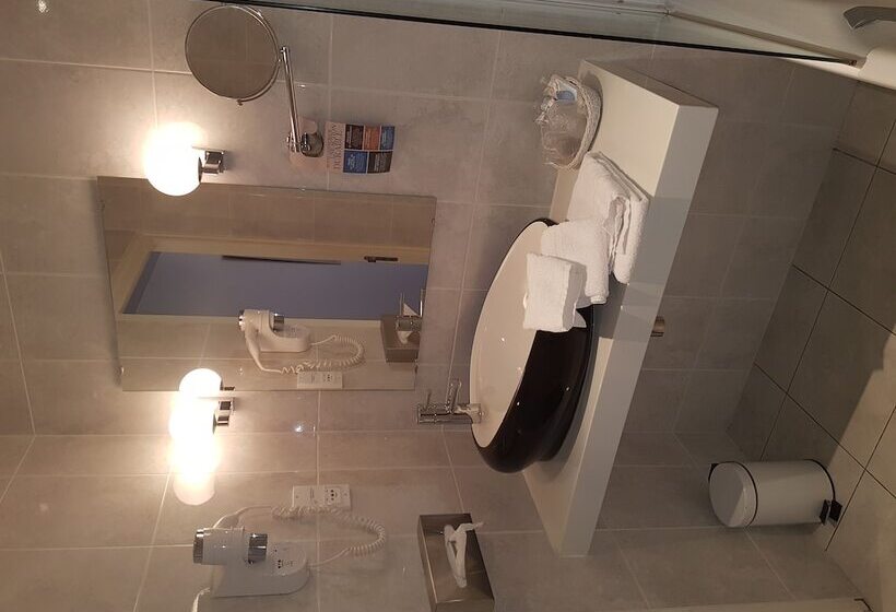 اتاق سوپریور, Kyriad Saumur Hyper Centre Hôtel Appartements Et Spa Soins Sothys Paris