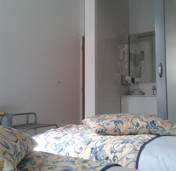 اتاق کلاسیک, Kyriad Saumur Hyper Centre Hôtel Appartements Et Spa Soins Sothys Paris