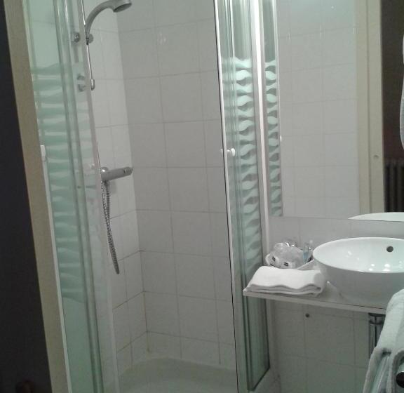 اتاق کلاسیک, Kyriad Saumur Hyper Centre Hôtel Appartements Et Spa Soins Sothys Paris