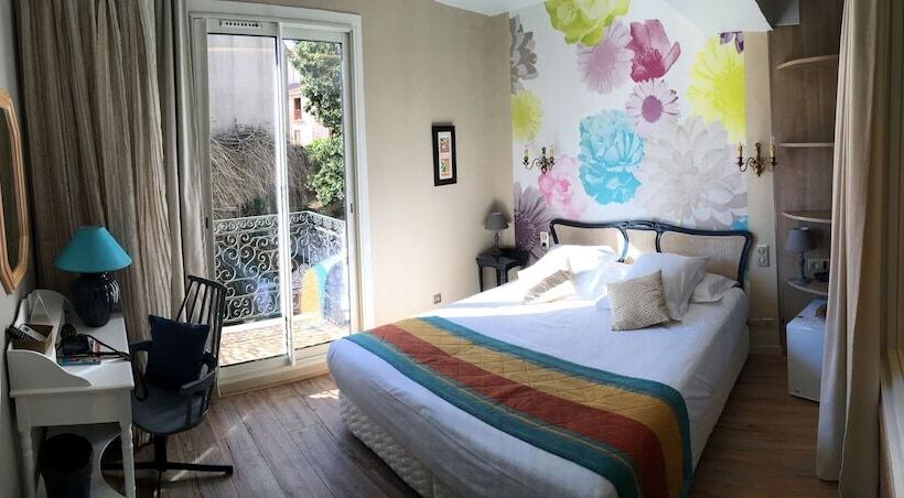 اتاق استاندارد با بالکن, La Casa Pairal