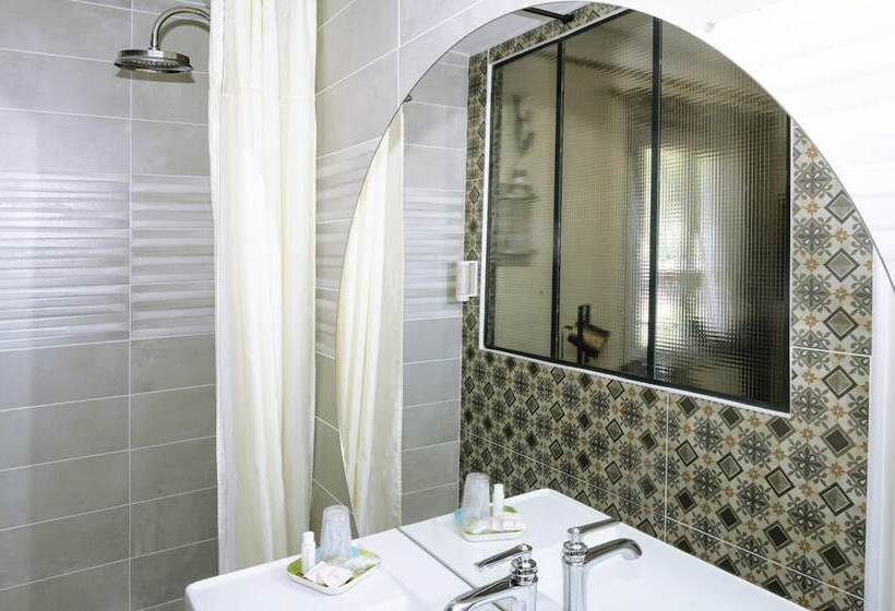 اتاق استاندارد, La Casa Pairal