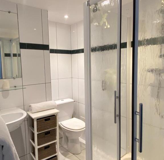 اتاق استاندارد چهار تخته, Les Cascades   Hôtel De Charme